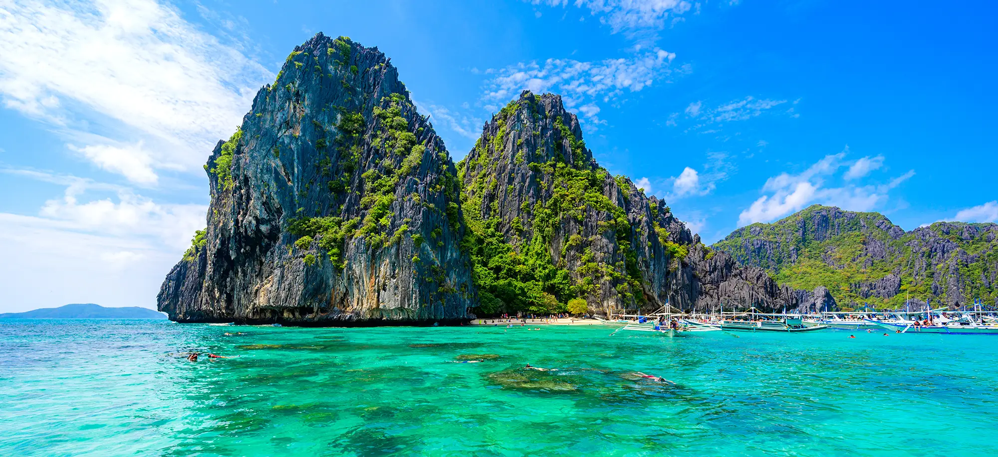 A picture of an island in the Philippines.